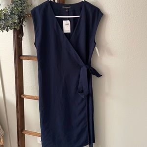 Banana Republic Wrap Dress Size 4 NWT
